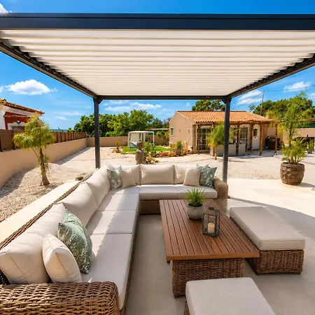 Casa Velha *